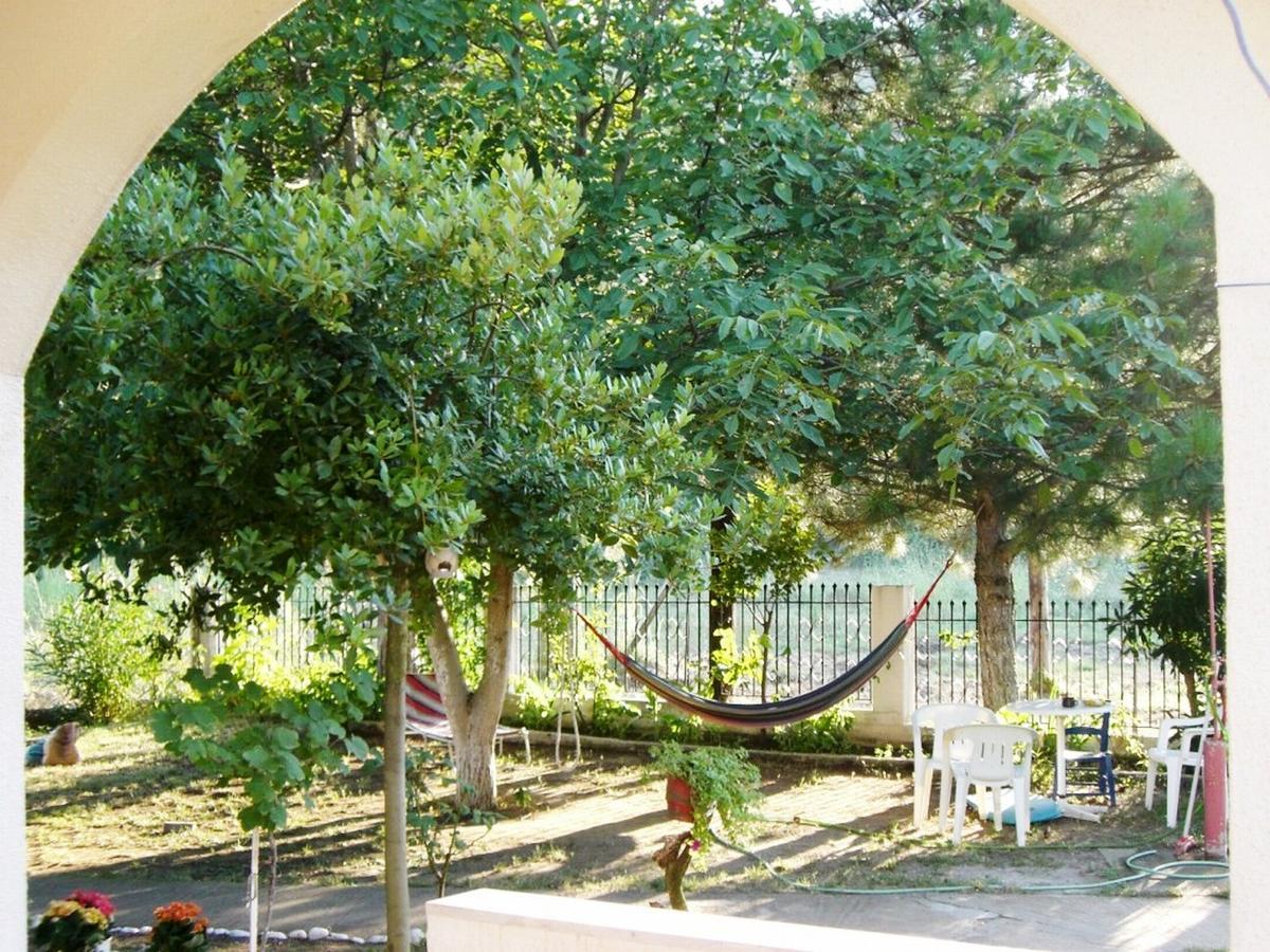 Garden Bungalow Valentina Stavros  Zewnętrze zdjęcie